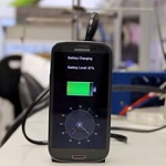 Bateria do smartfona, która ładuje się w 30 sekund?