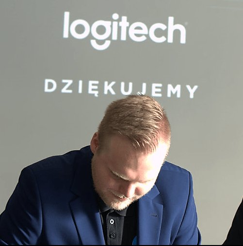 Logitech i pierwsza w Polsce klasa e-sportowa łączą siły!