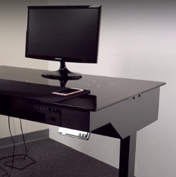 Lian-Li DK-04 – obudowa do PC w formie stojącego biurka
