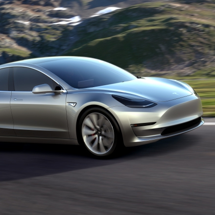 Tesla Model 3 również z trybem Ludicrous