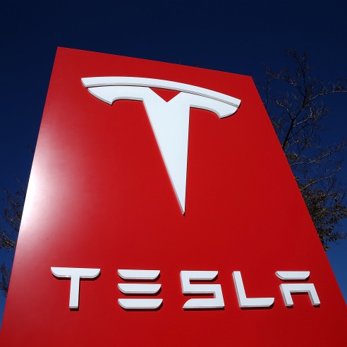 Już za tydzień Tesla pokaże “coś niespodziewanego”