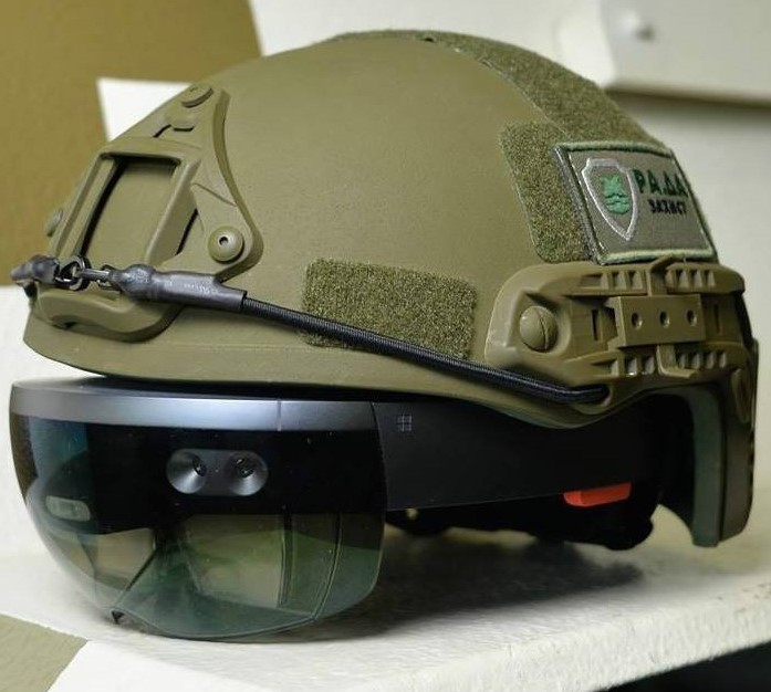 Ukraińskie wojsko chce kupić hełmy z Microsoft HoloLens