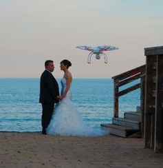 Dron “zaatakował” gości na weselu