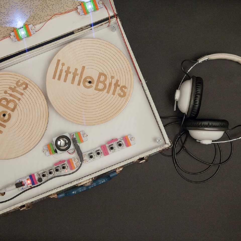 LittleBits Synth Kit: świetna zabawka dla przyszłych muzyków