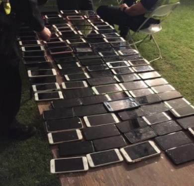 Mężczyzna ukradł 100 smartfonów podczas festiwalu Coachella