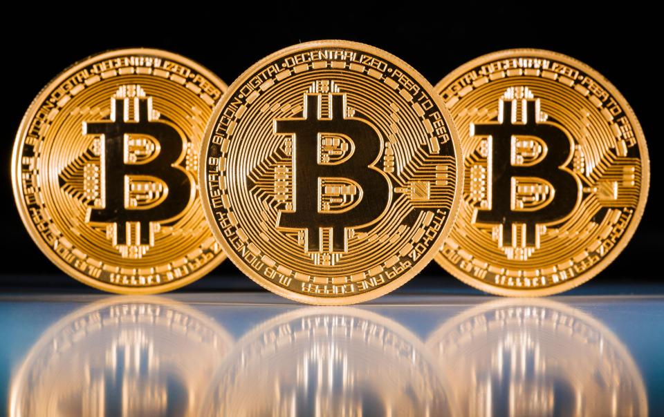 NEWS: bitcoin powyżej 3 tysięcy dolarów