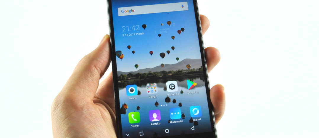 Leagoo Kiicaa Mix w dłoni