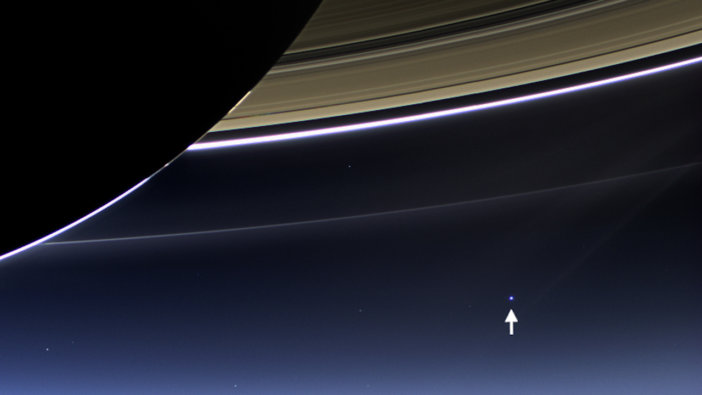 Cassini i Ziemia