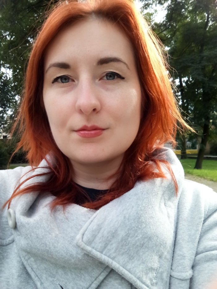 Przedni aparat + minimalny retusz twarzy