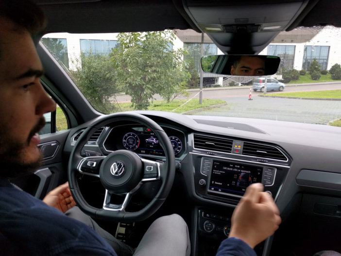 Volkswagen Tiguan i Trailer Assist