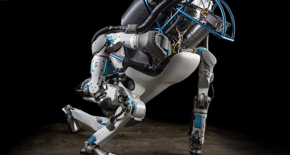 Robot od Boston Dynamics nauczył się salta w tył
