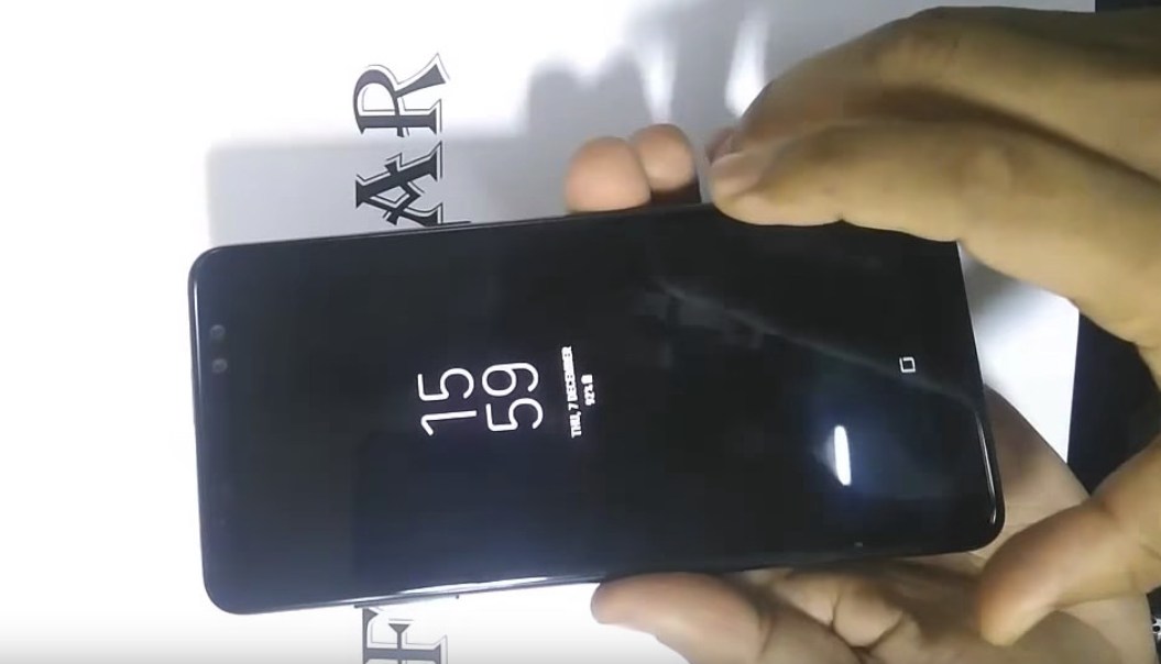Jest wideo z Samsungiem Galaxy A8+
