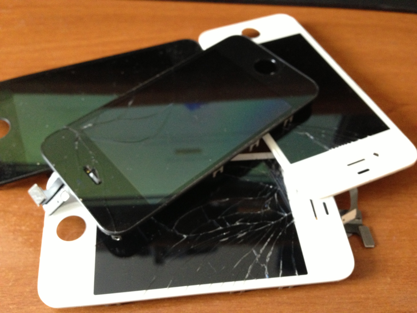 iPhone 6 i Redmi 4 to najczęściej naprawiane smartfony