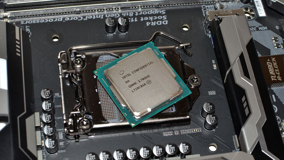 NEWS: trzy CPU Intel Core 9 generacji już w przyszłym tygodniu