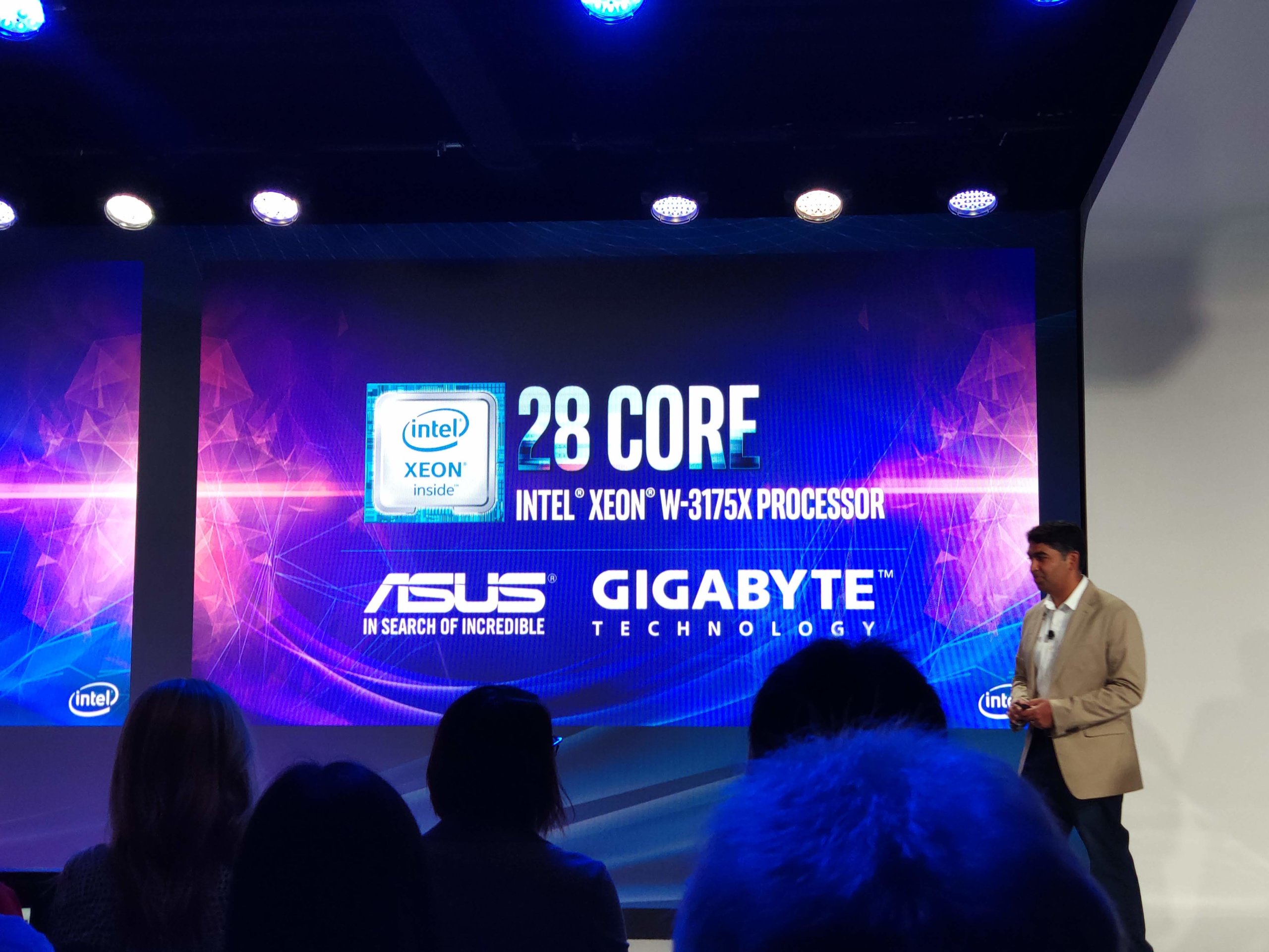 Nowy Xeon i procesory Intel Core-X