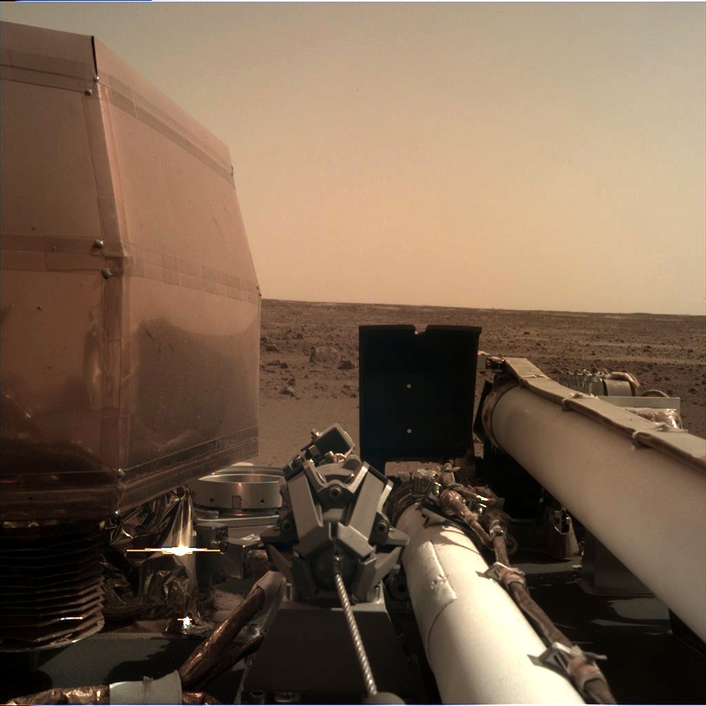 Co sonda InSight zobaczyła na Marsie?