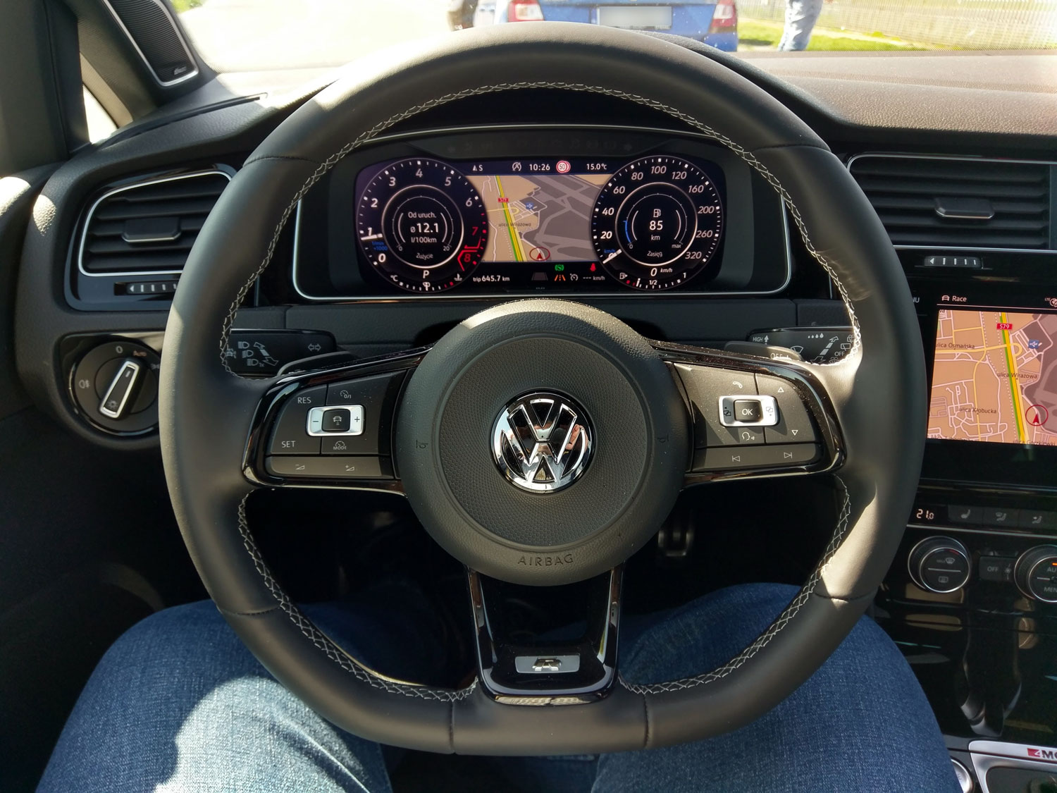 VW Golf R Variant - kokpit