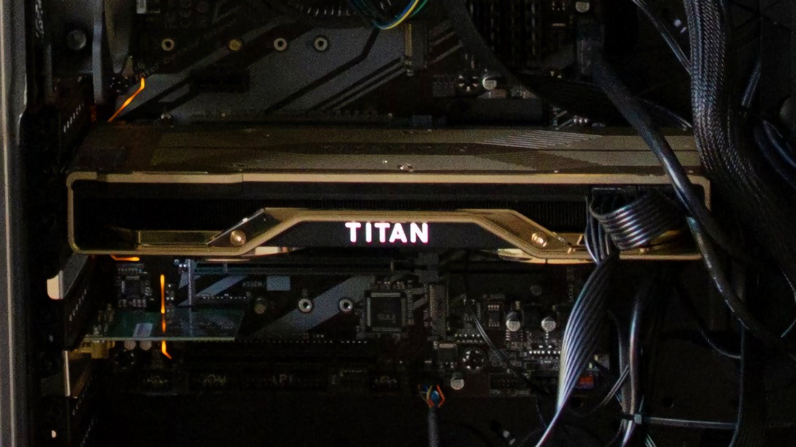Nadchodzi Titan RTX