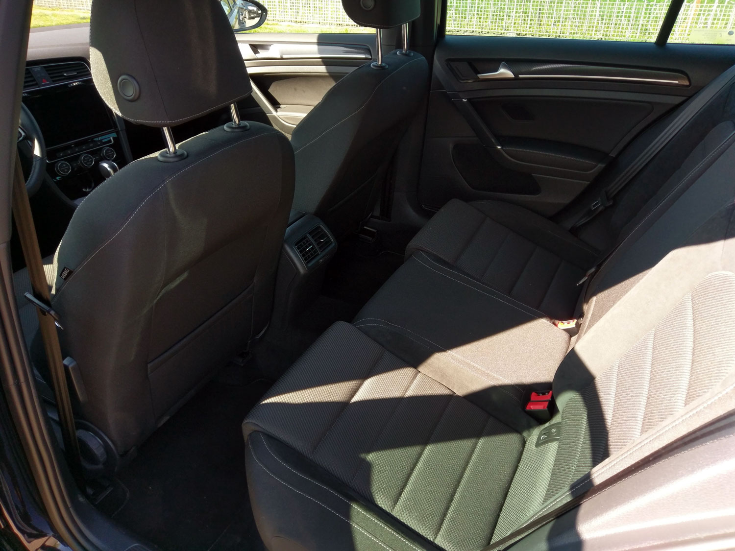 VW Golf R Variant - wnętrze