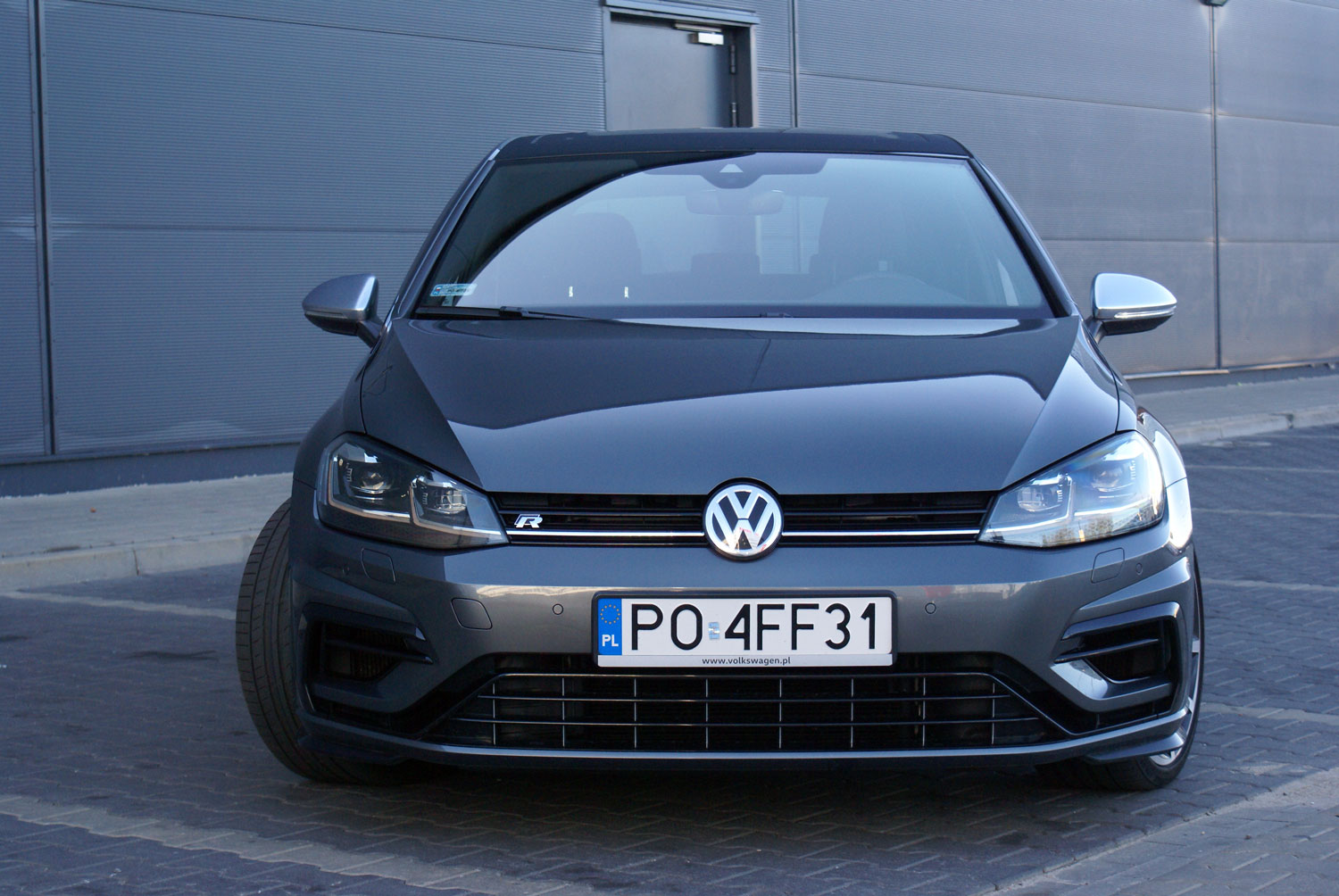 VW Golf R