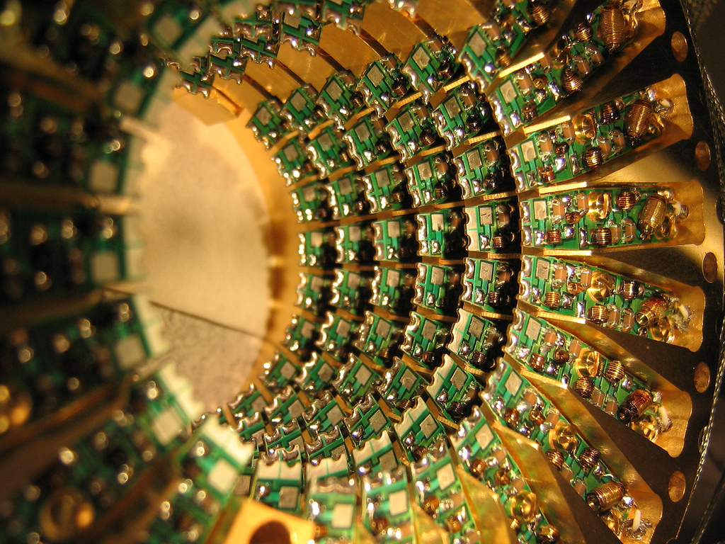 79-kubitowy komputer kwantowy IonQ operuje na pojedynczych atomach