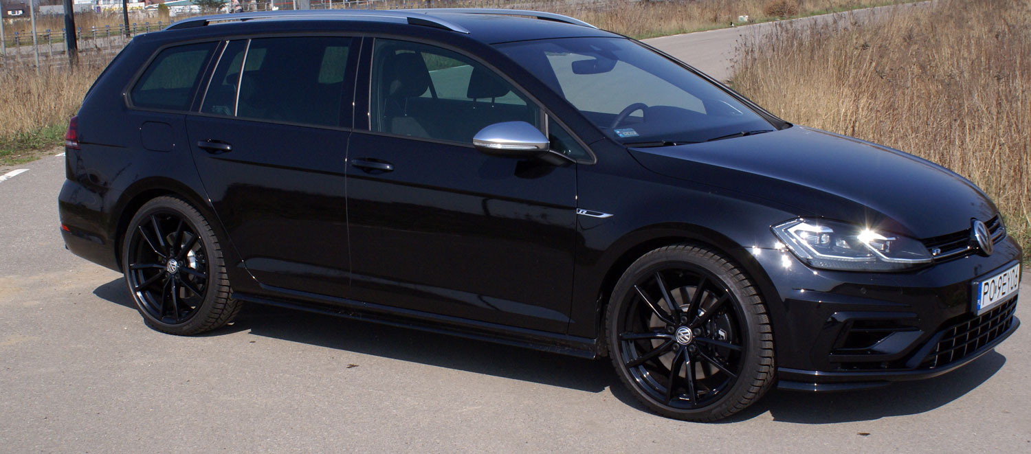 Volkswagen Golf R Variant