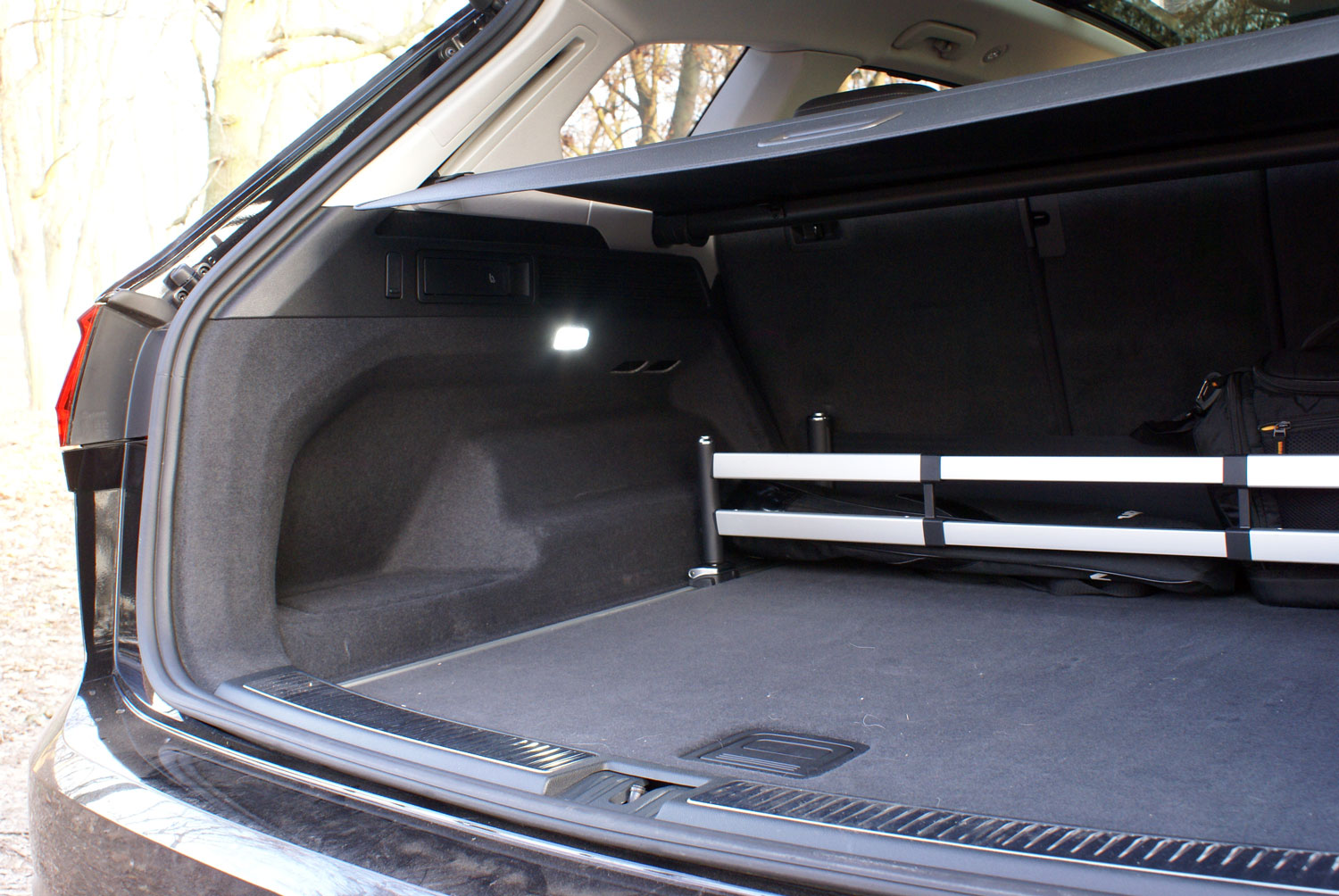 volkswagen Touareg - wnętrze samochodu