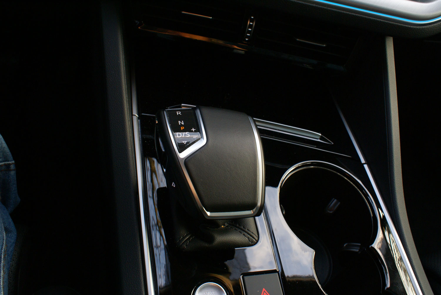 volkswagen Touareg - kokpit