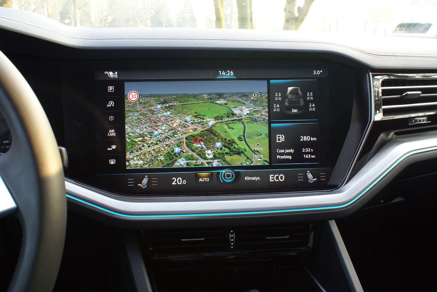 volkswagen Touareg - kokpit