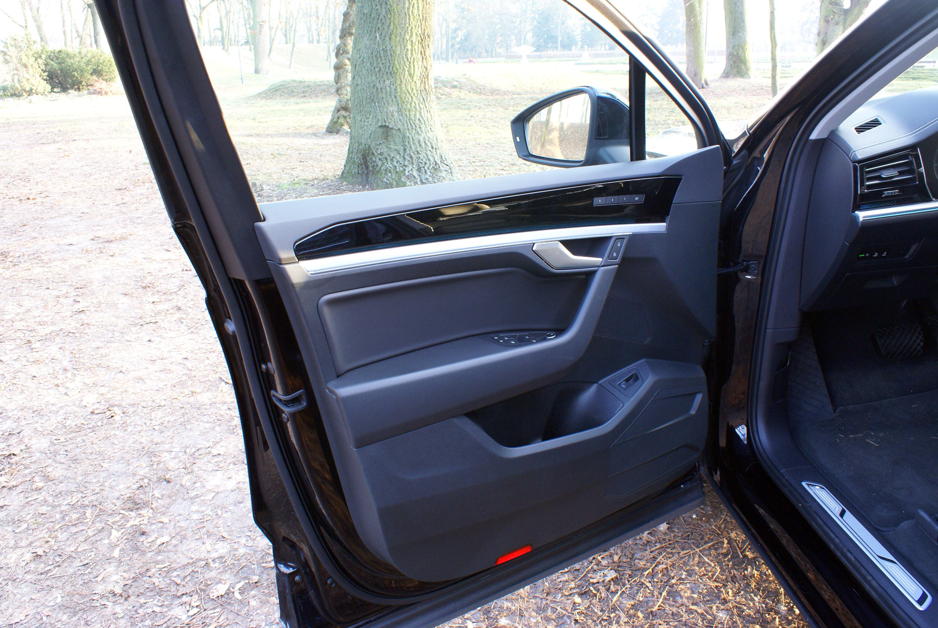 volkswagen Touareg - wnętrze samochodu