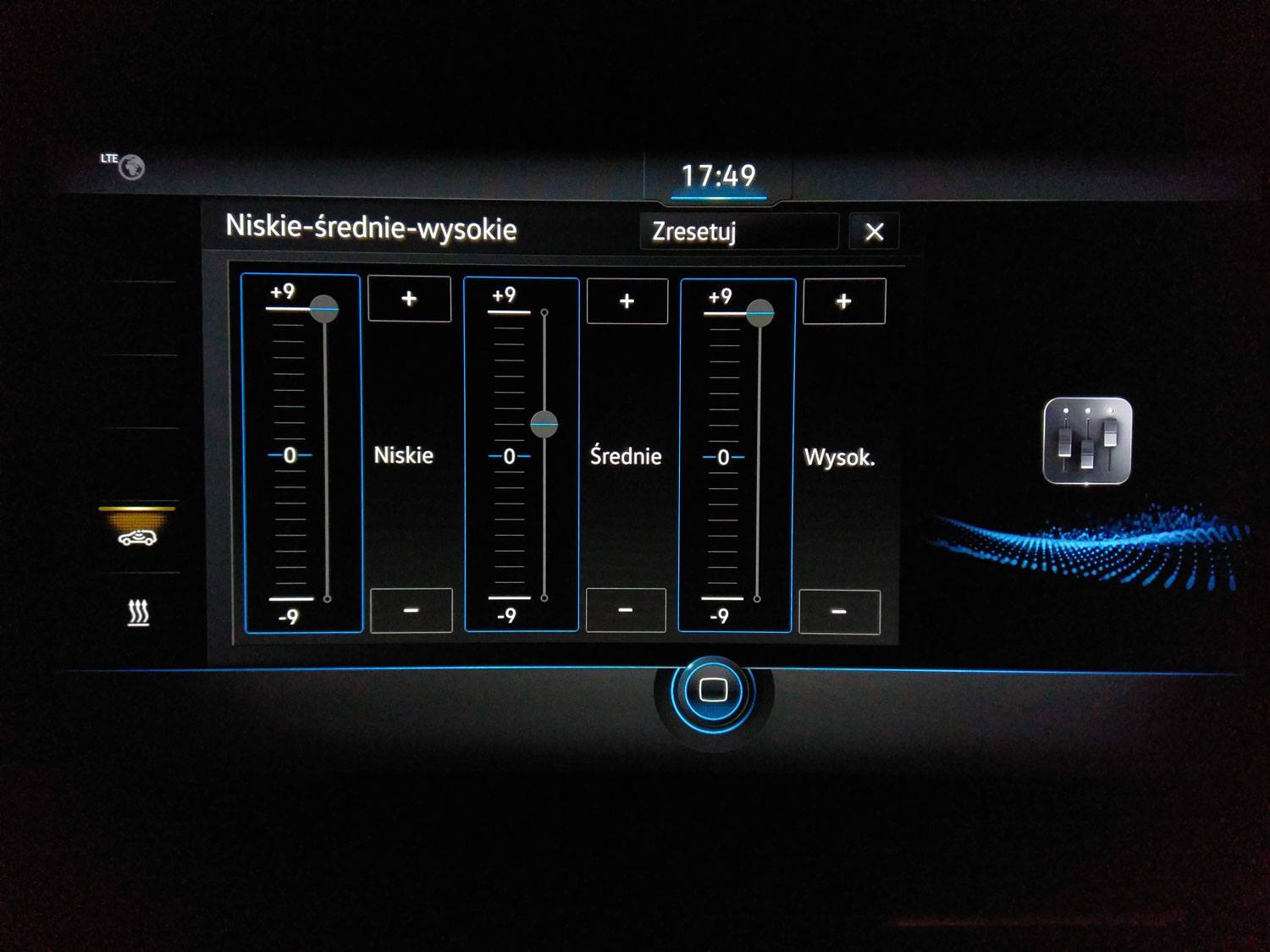 volkswagen Touareg - infotainment