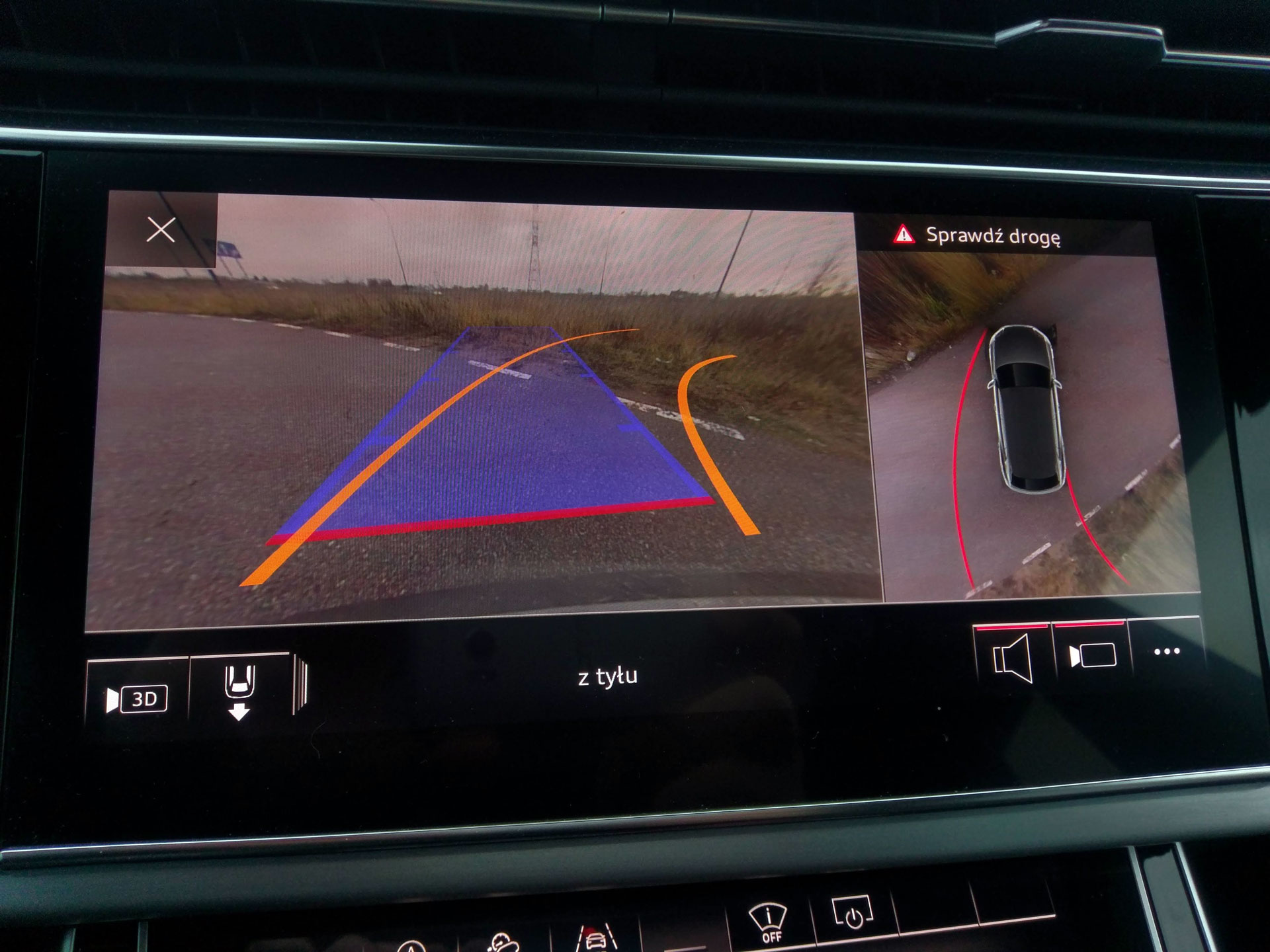 Audi Q8 - asysta kierowcy