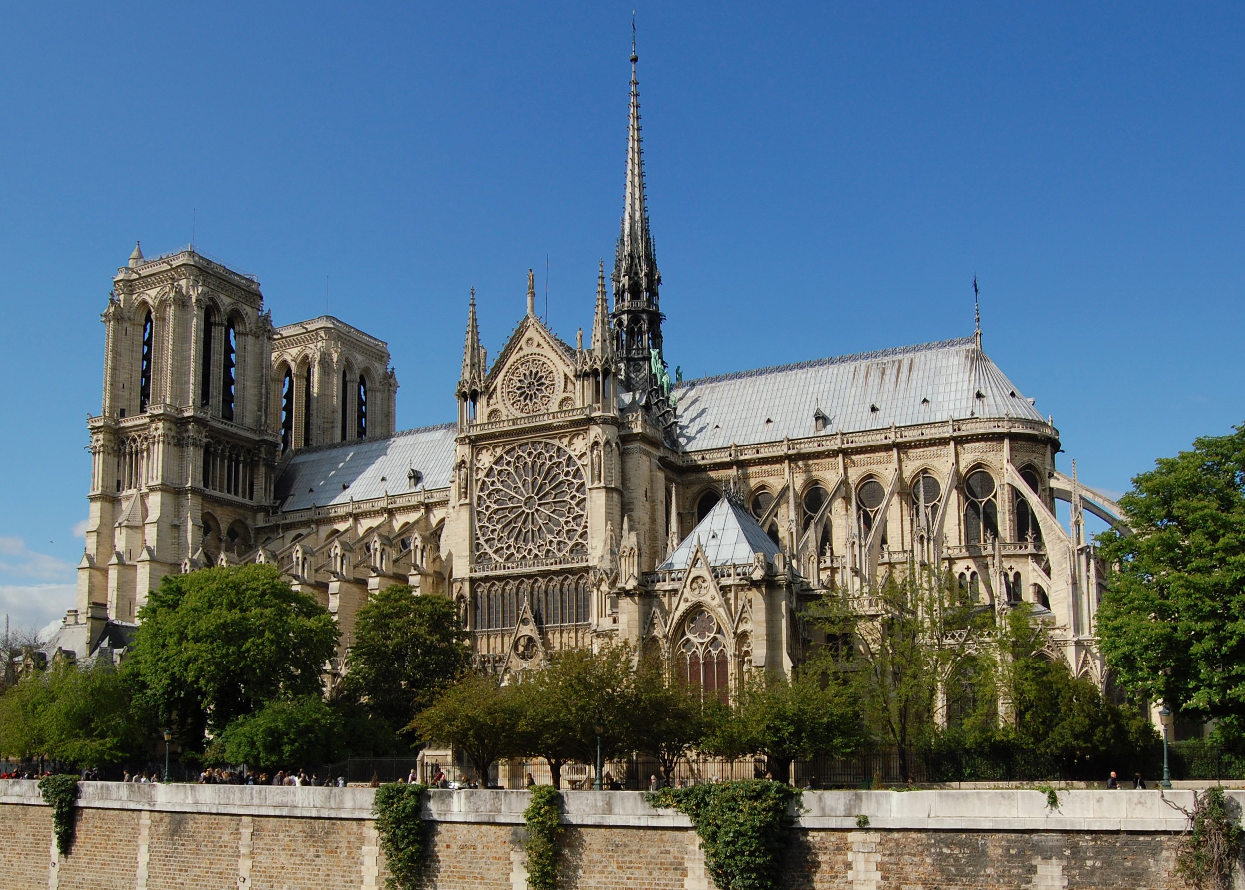 Ubisoft wpłacił ponad 2 miliony złotych na odbudowę katedry Notre-Dame