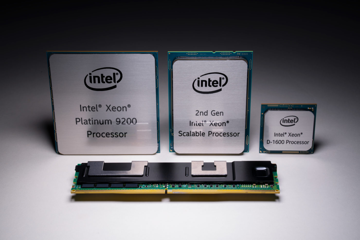 56 rdzeni i 112 wątków w serwerowych procesorach Intela – Xeon Platinum 9000