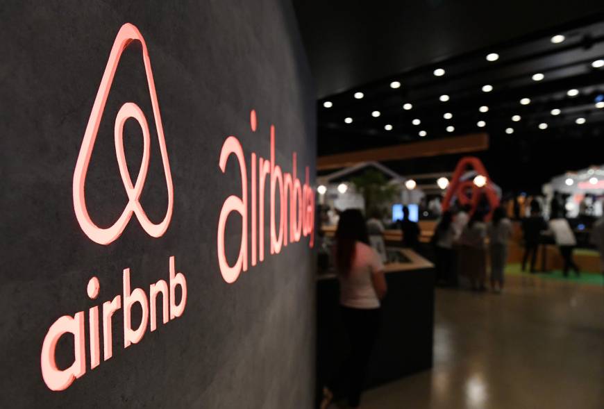 Airbnb: turyści skarżą się na ukryte kamery
