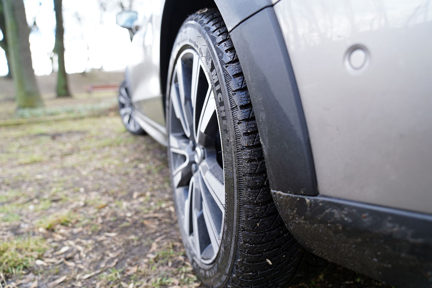 Volvo V60 CrossCountry D4 Polestar Performance z zewnątrz