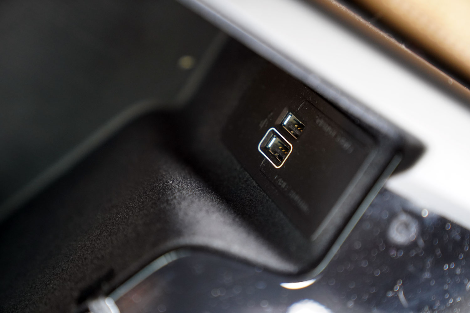 Volvo V60 CrossCountry D4 Polestar Performance wewnątrz