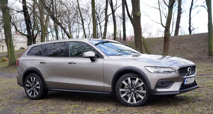 Volvo V60 CC D4