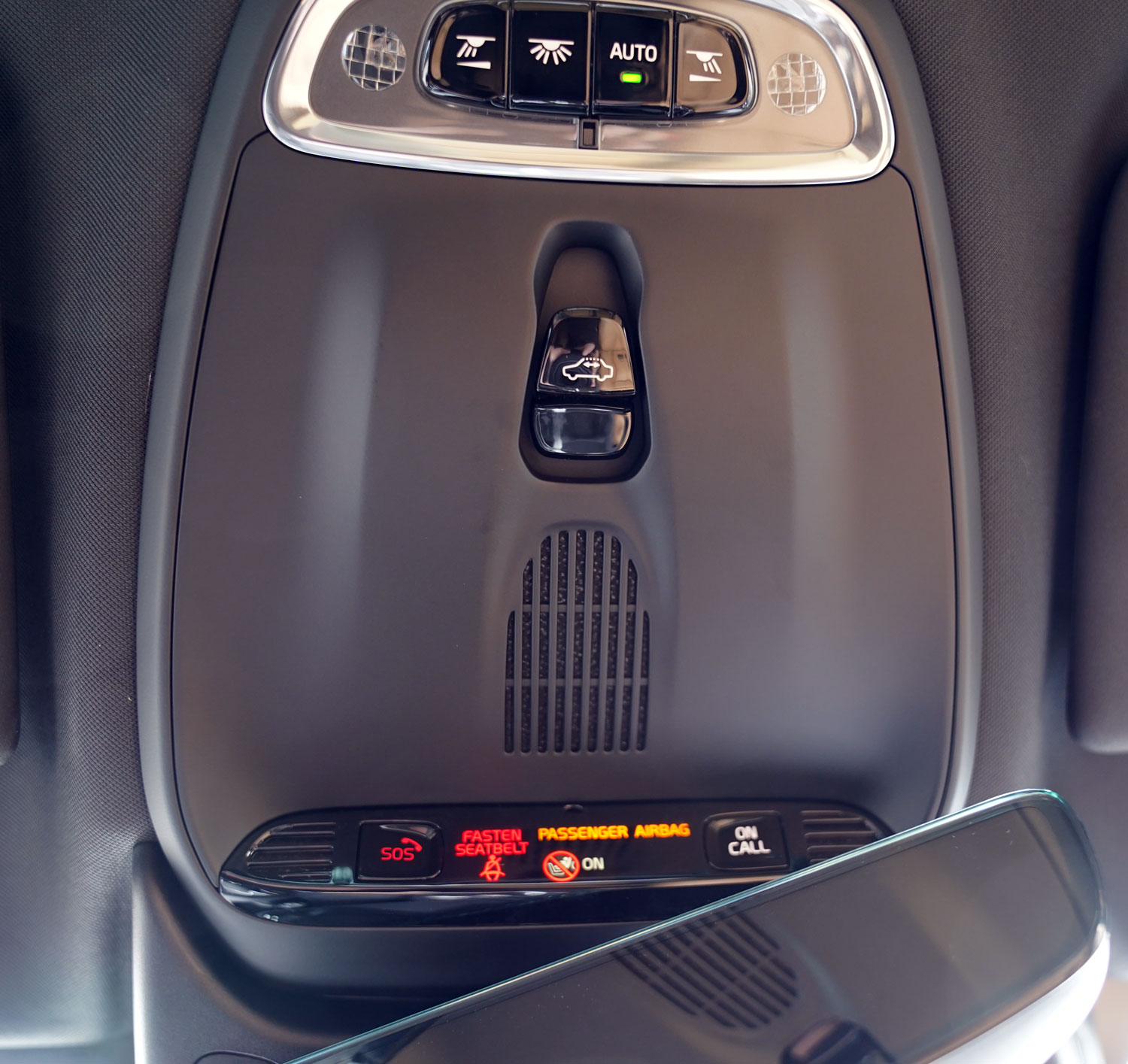 Volvo V60 CrossCountry D4 Polestar Performance wewnątrz