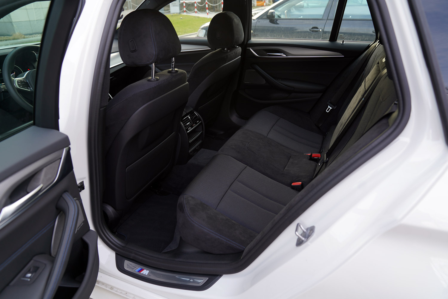 BMW 525d Touring - wnętrze