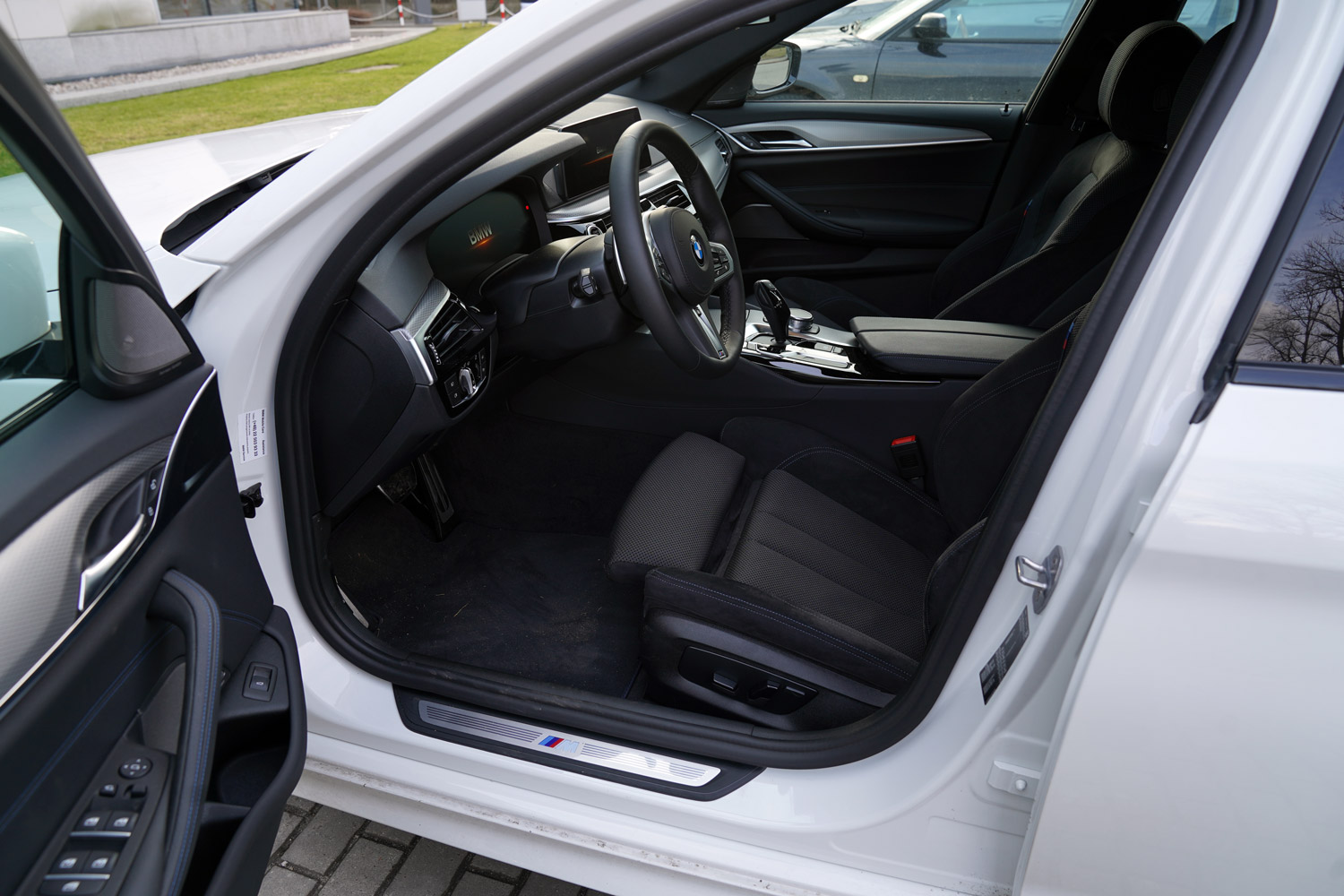 BMW 525d Touring - wnętrze