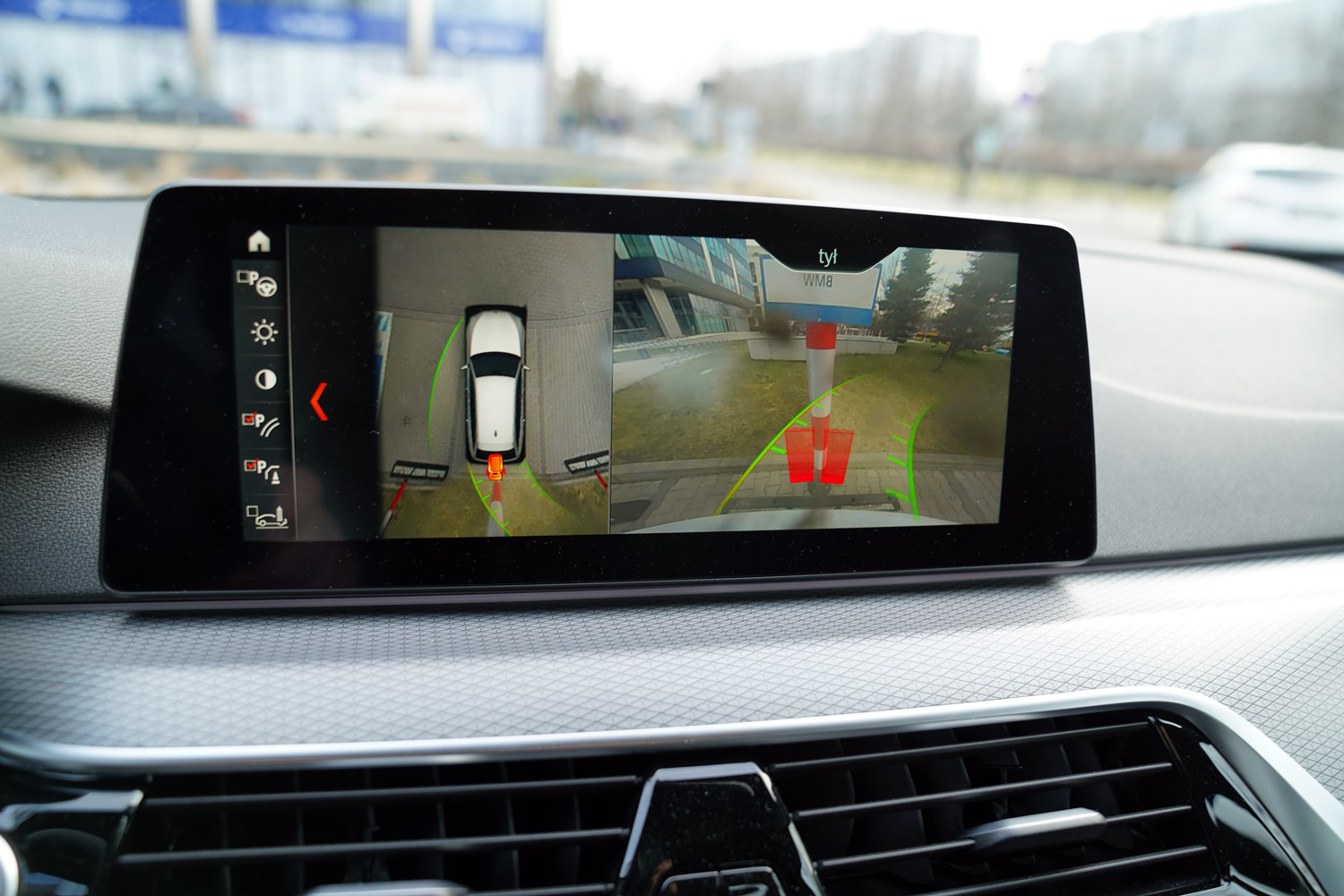 BMW 525d Touring - asysta