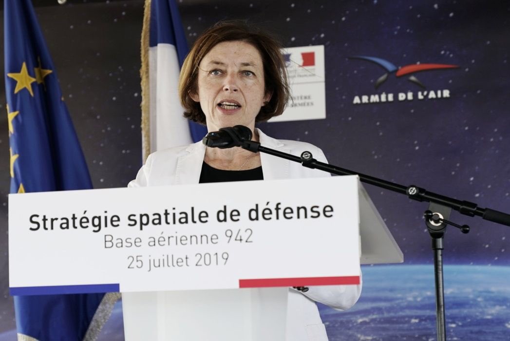 Francja przeznaczy 4,3 mld euro na obronę przestrzeni kosmicznej