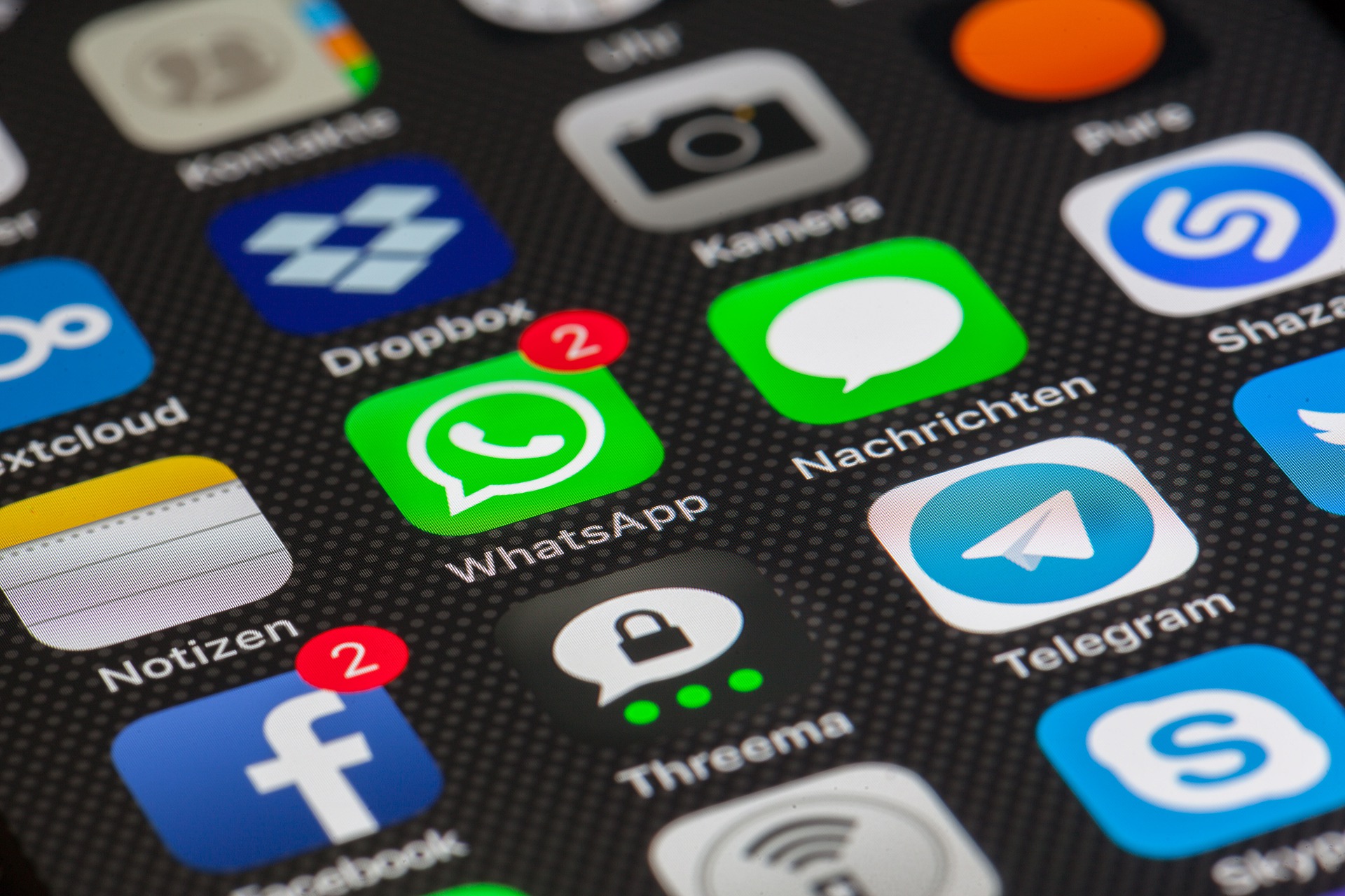 WhatsApp i Telegram: kolejna luka