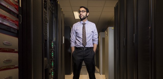 Superkomputer MIT analizuje ruch sieciowy całego internetu