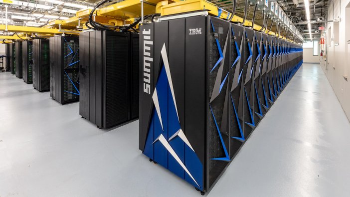 summit superkomputer ibm