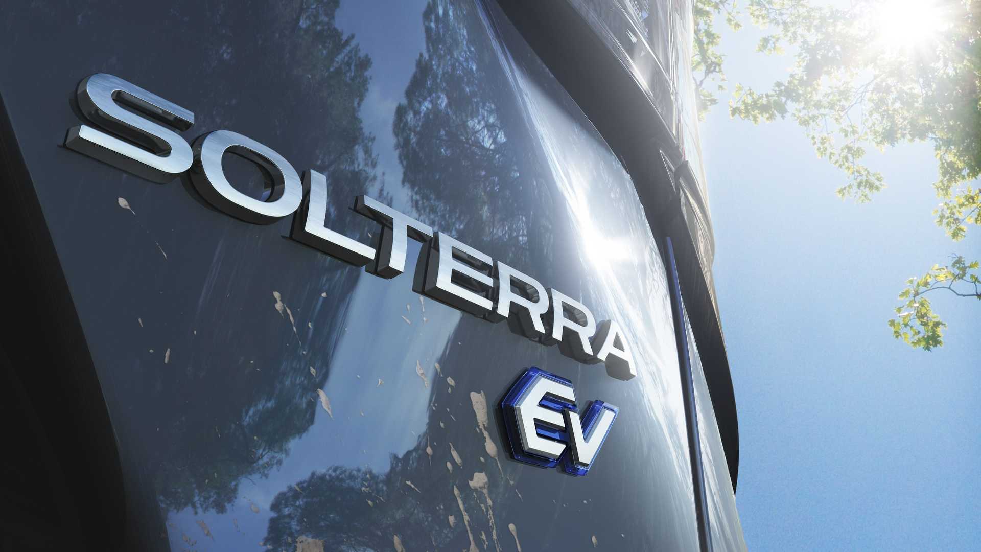 Elektryczny Subaru Solterra zapowiedziany z Toyotą w tle