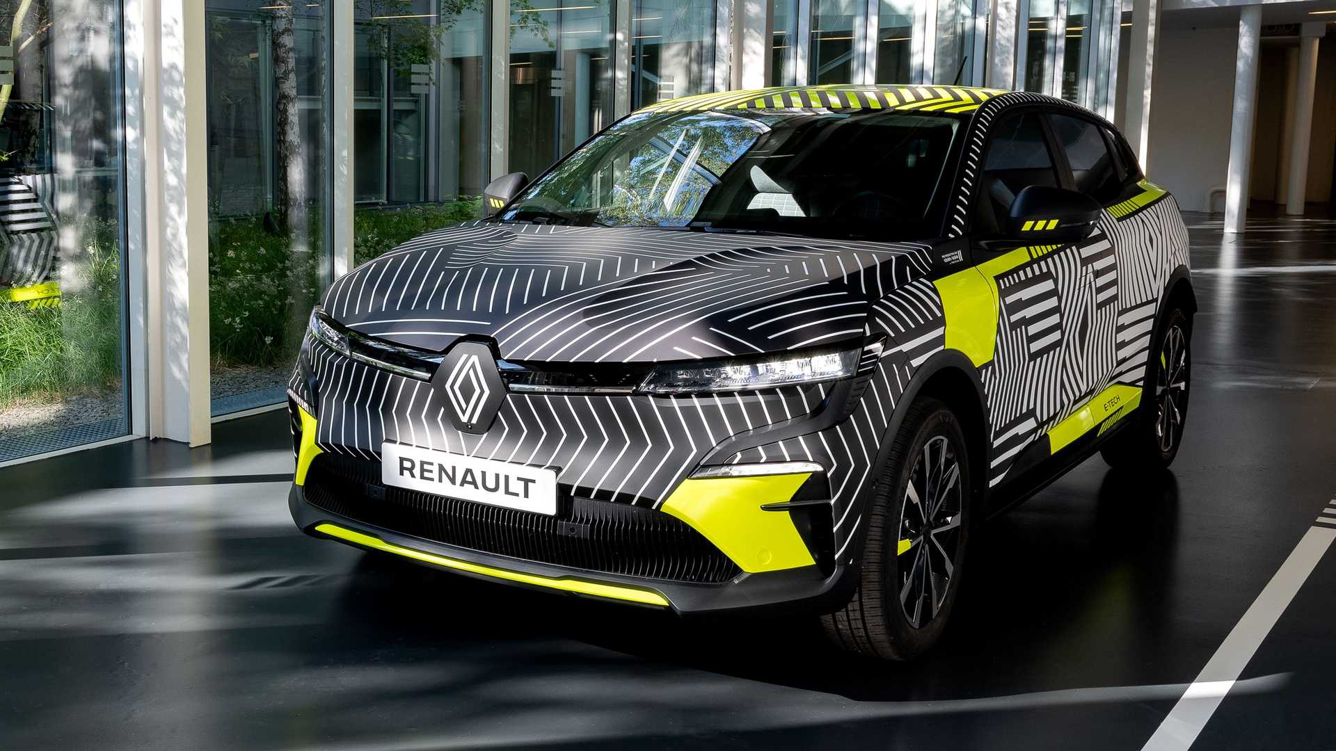 Oficjalna data premiery Renault Megane E-Tech Electric ujawniona