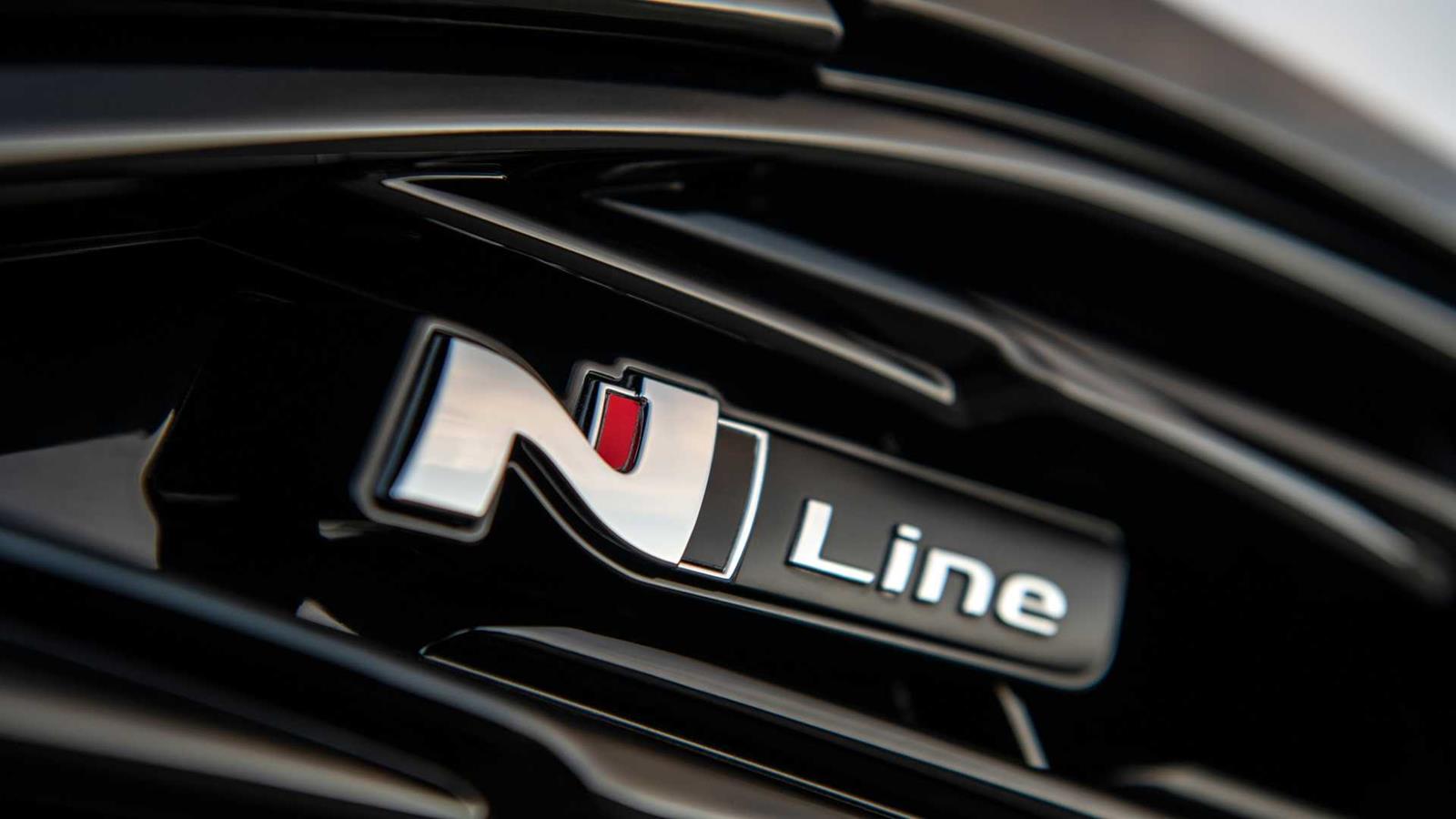 Sonata N Line spowita w czerń, czyli premiera nowego Hyundaia