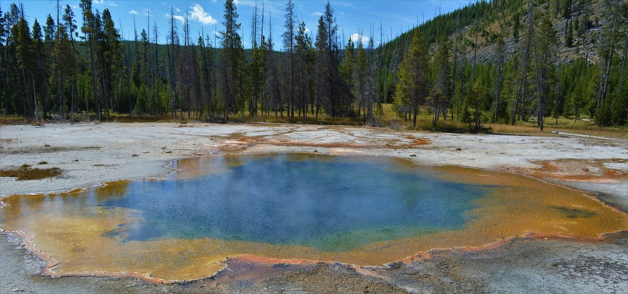 NASA wyda miliardy na schłodzenie wulkanu Yellowstone? Ambitny plan miałby zapobiec katastrofie